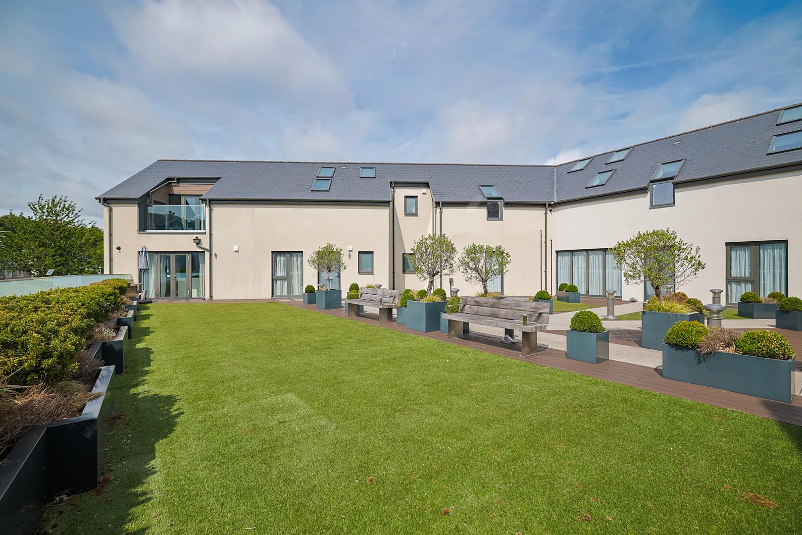 Apartment 6, Oyster Court, Newton Road, Mumbles, Swansea, SA3 4BD